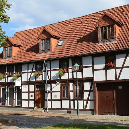 Pension Am Park Woerlitz Exterior foto
