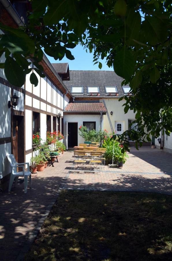 Pension Am Park Woerlitz Exterior foto